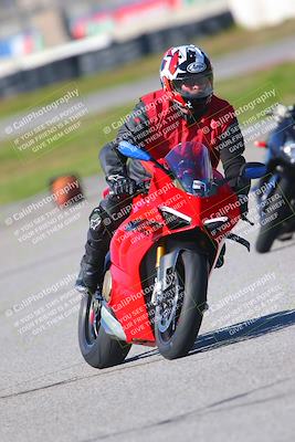 media/Jan-20-2023-Fastrack Riders (Fri) [[f2ad32aba3]]/Level 1/session 4 turn 6/